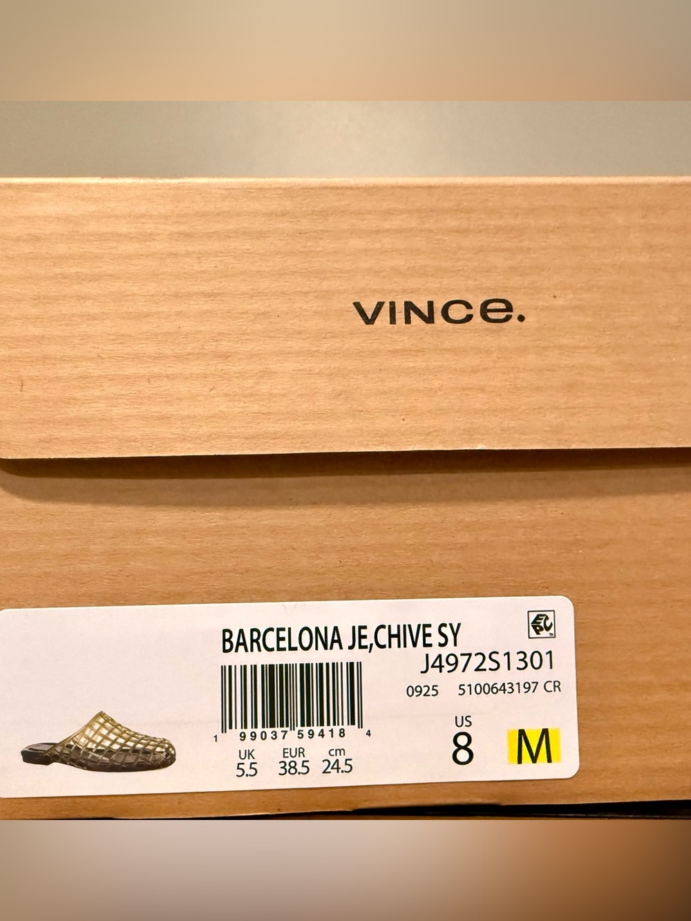 Vince. Cardboard Shoe Box with Printed Label - Brown